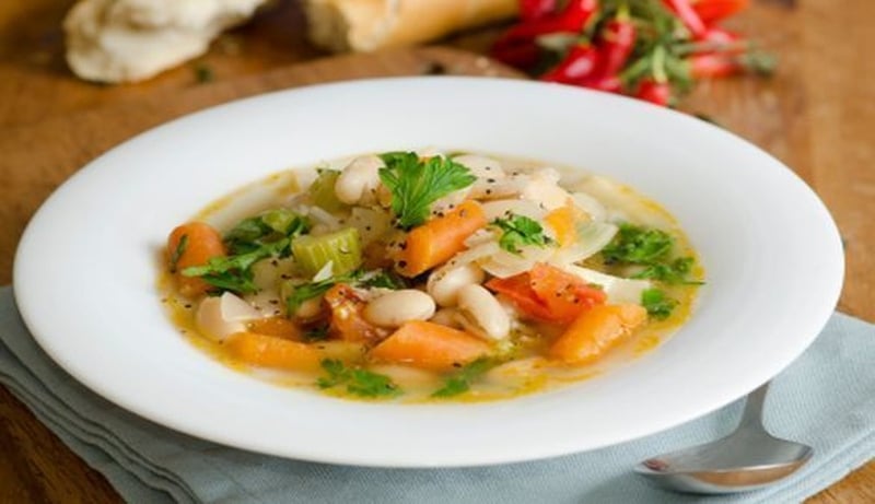 Gemüsesuppe