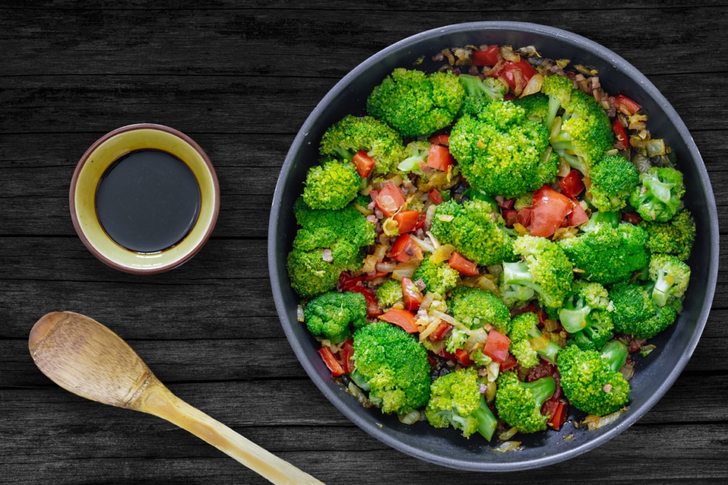 Brokkolisalat nach florentiner Art Rezept