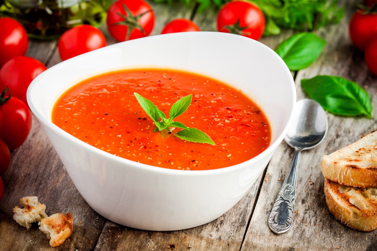 Tomaten-Basilikum-Suppe